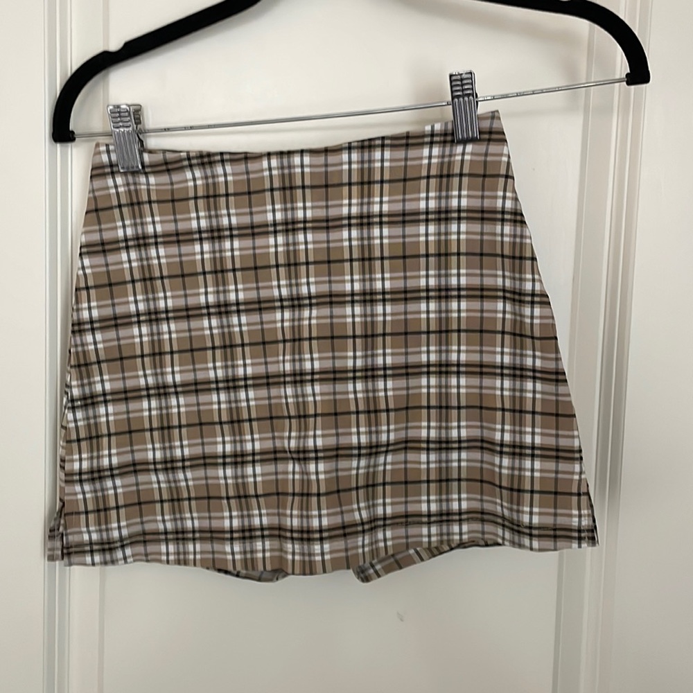 Venus plaid skort (skirt with built in shorts)